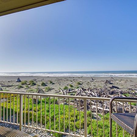 Quiet Waterfront Escape With Hot Tub And Beach Access! โกลด์บีช ภายนอก รูปภาพ